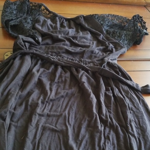 VS ๐ค DRESS - Picture 5 of 8